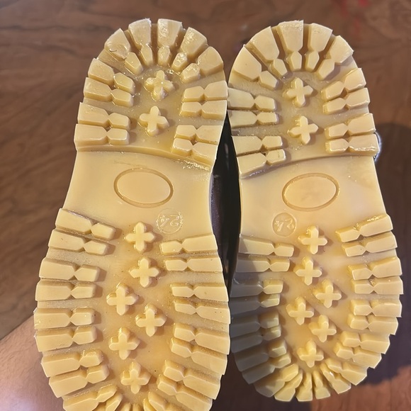 Toddler boots - Picture 4 of 4